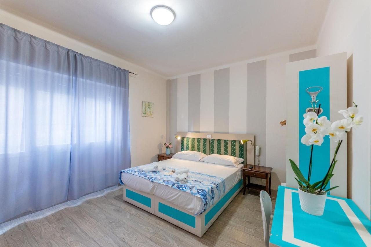 Albergo Oasi Finale Ligure Ngoại thất bức ảnh