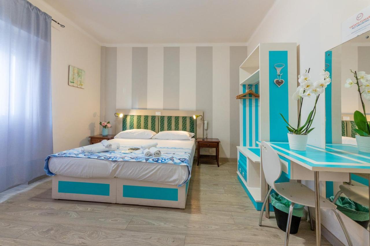 Albergo Oasi Finale Ligure Ngoại thất bức ảnh