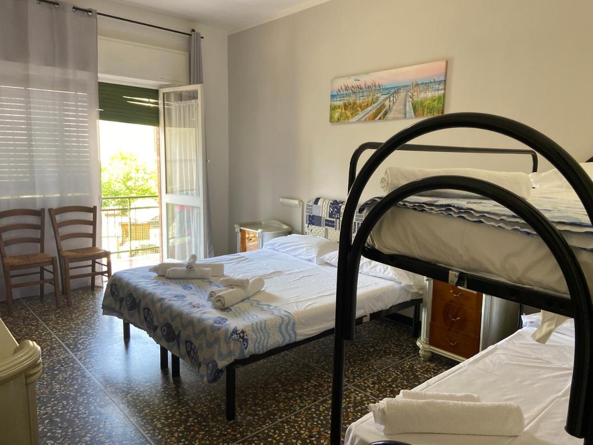 Albergo Oasi Finale Ligure Ngoại thất bức ảnh