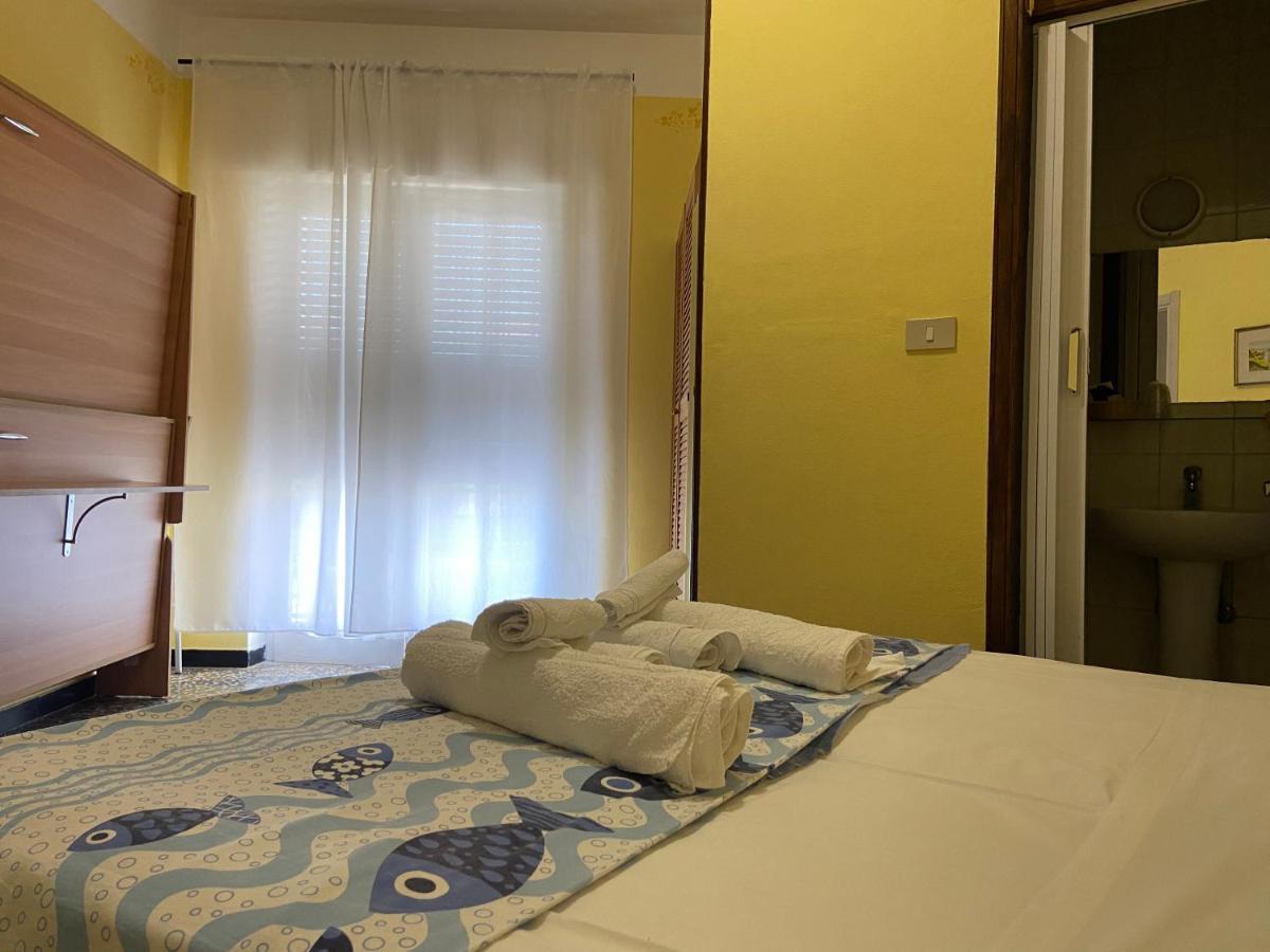 Albergo Oasi Finale Ligure Ngoại thất bức ảnh